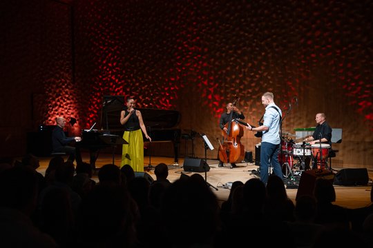 Das Beatrice-Asare-Quintett im Kleinen Saal der Elbphilharmonie