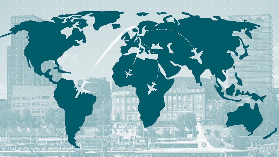Kroch-Stipendium Im Vordergrund ist eine Weltkarte mit Flügen von Deutschland Richtung Afrika, Südamerika und Asien. Im Hintergrund ist das BNITM-Gebäude abgebildet.