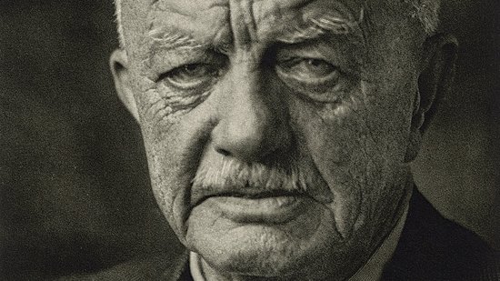 Black-and-white-photo of Bernhard Nocht at the age of 80 years