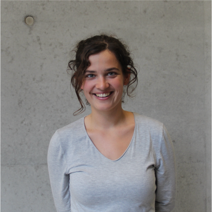 Portrait photo of MD student Agnes Murk of the Research Group on Host Parasite Interaction.