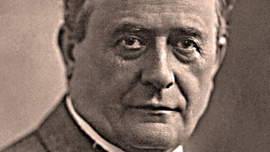 Black-and-white-photo of Friedrich Fülleborn 1924