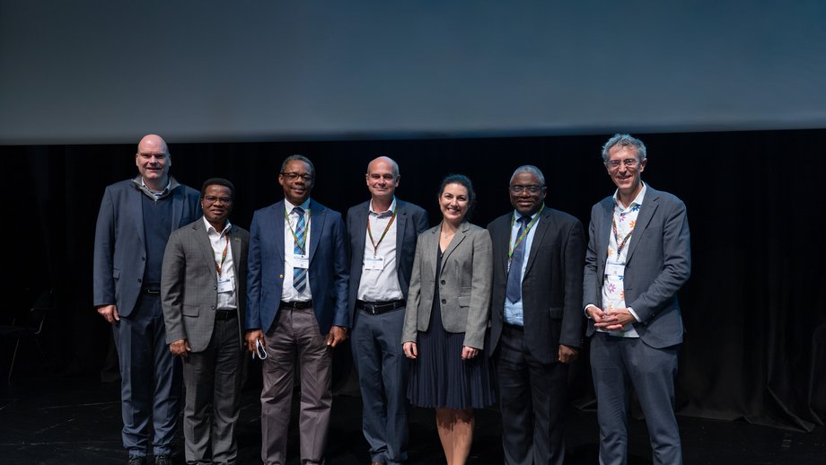 Group photo with six tropical institute directors plus moderator