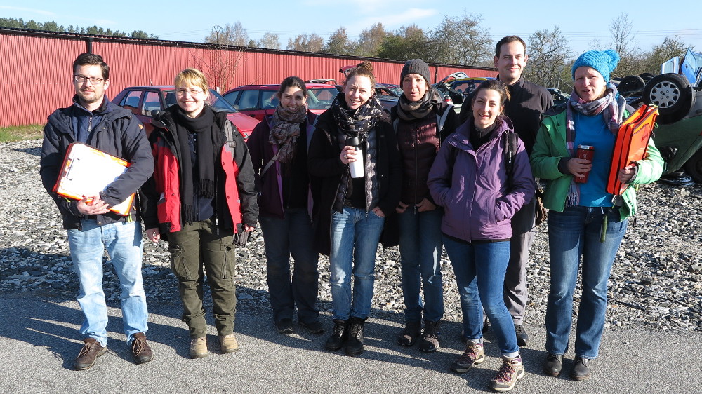 Das Bild zeig das Team des EMLabs-Einsatzes in Schweden.