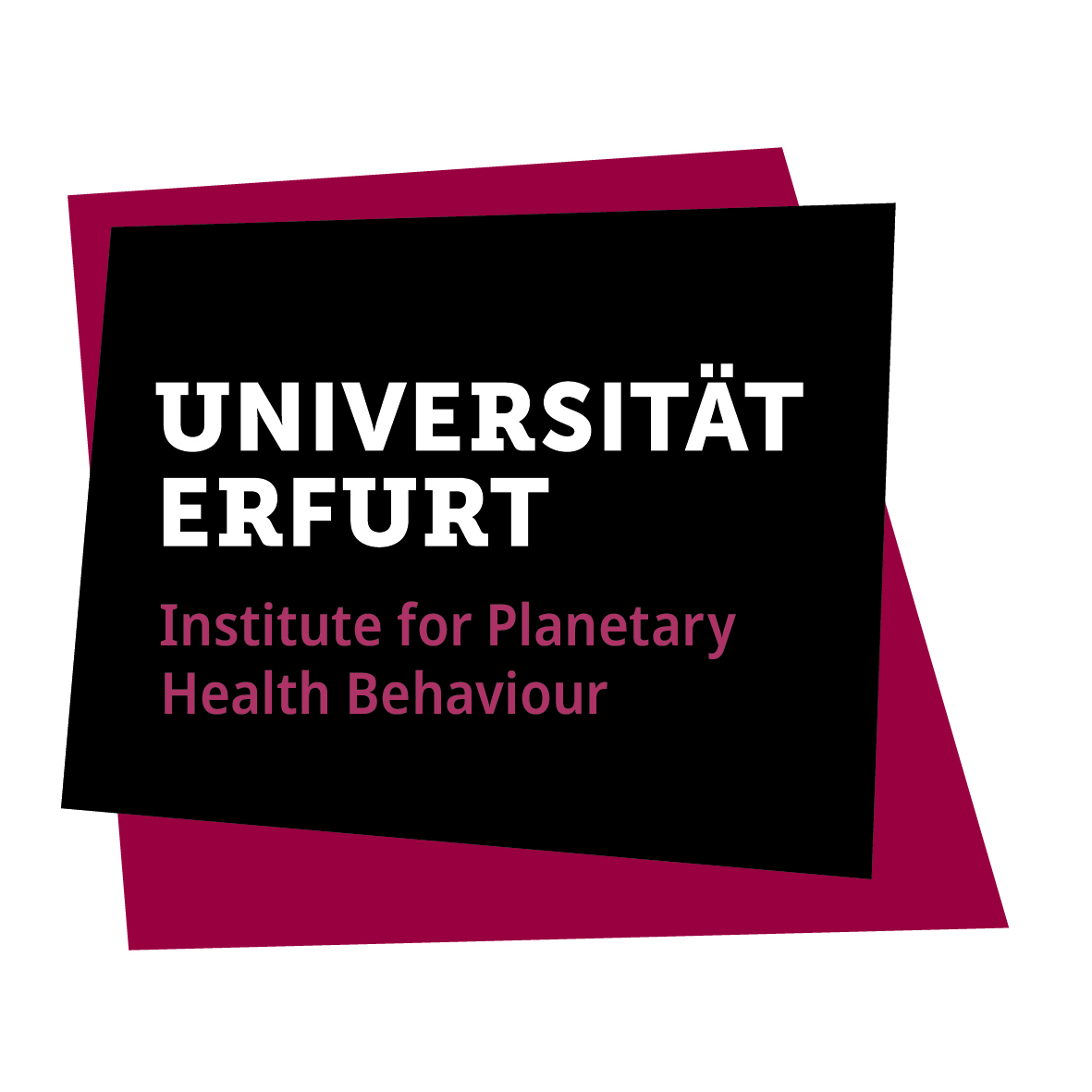 Das Logo der Universität Erfurt: ein schwarzes Trapez setzt sich von einem magenta farbenden Trapez ab. Auf dem schwarzen Trapez ist der Schriftzug Universität Erfurt zu lesen, darunter in magenta Institute for Planetary Health Behaviour.